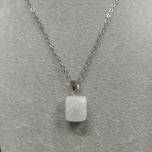 Natural Quartz Crystal Necklace Gemstone Pendant Stainless-Steel Chain 20" - Picture 10 of 17